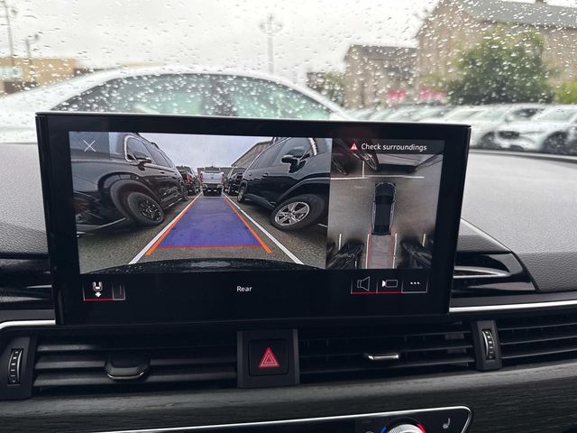 Vehicle image 20 of 35