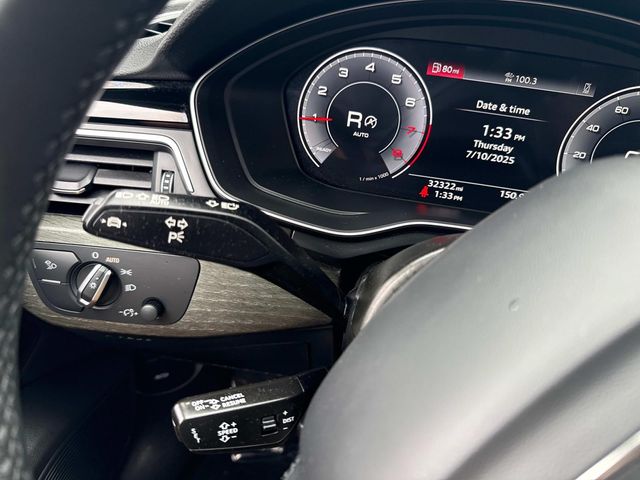 Vehicle image 29 of 35
