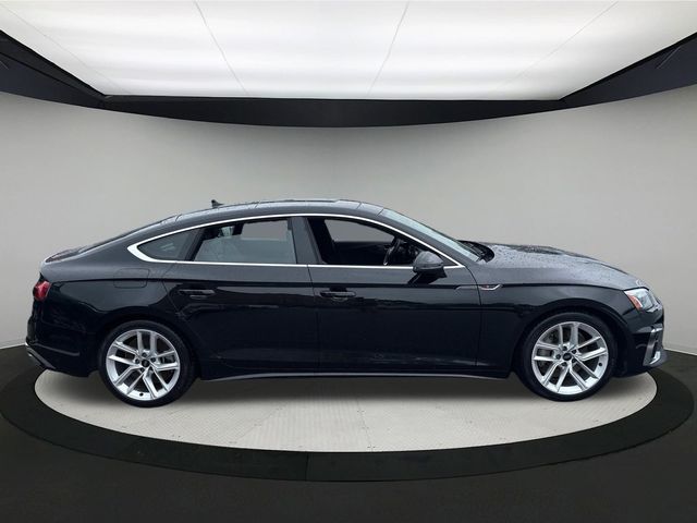 Vehicle image 4 of 35