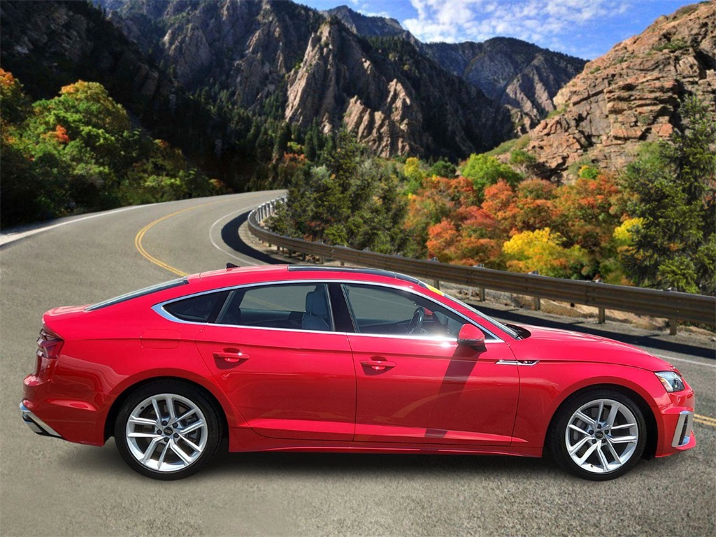 Vehicle image 4 of 34