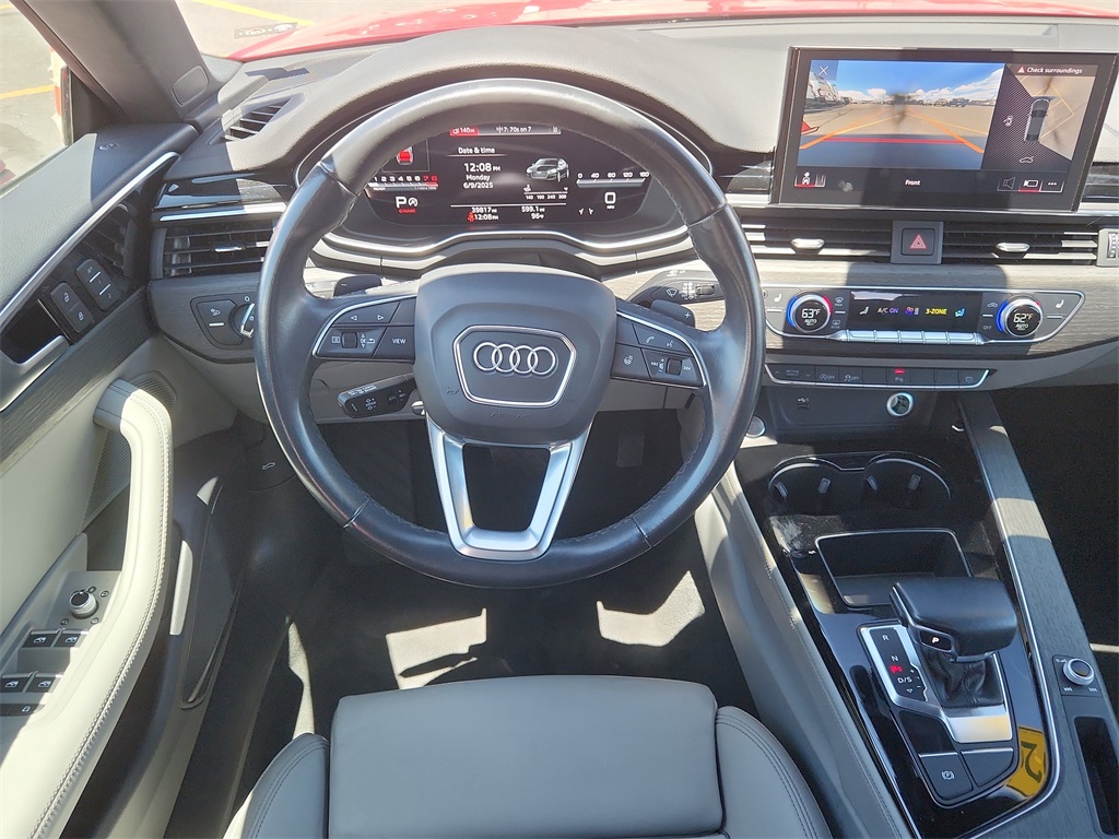 Vehicle image 11 of 34