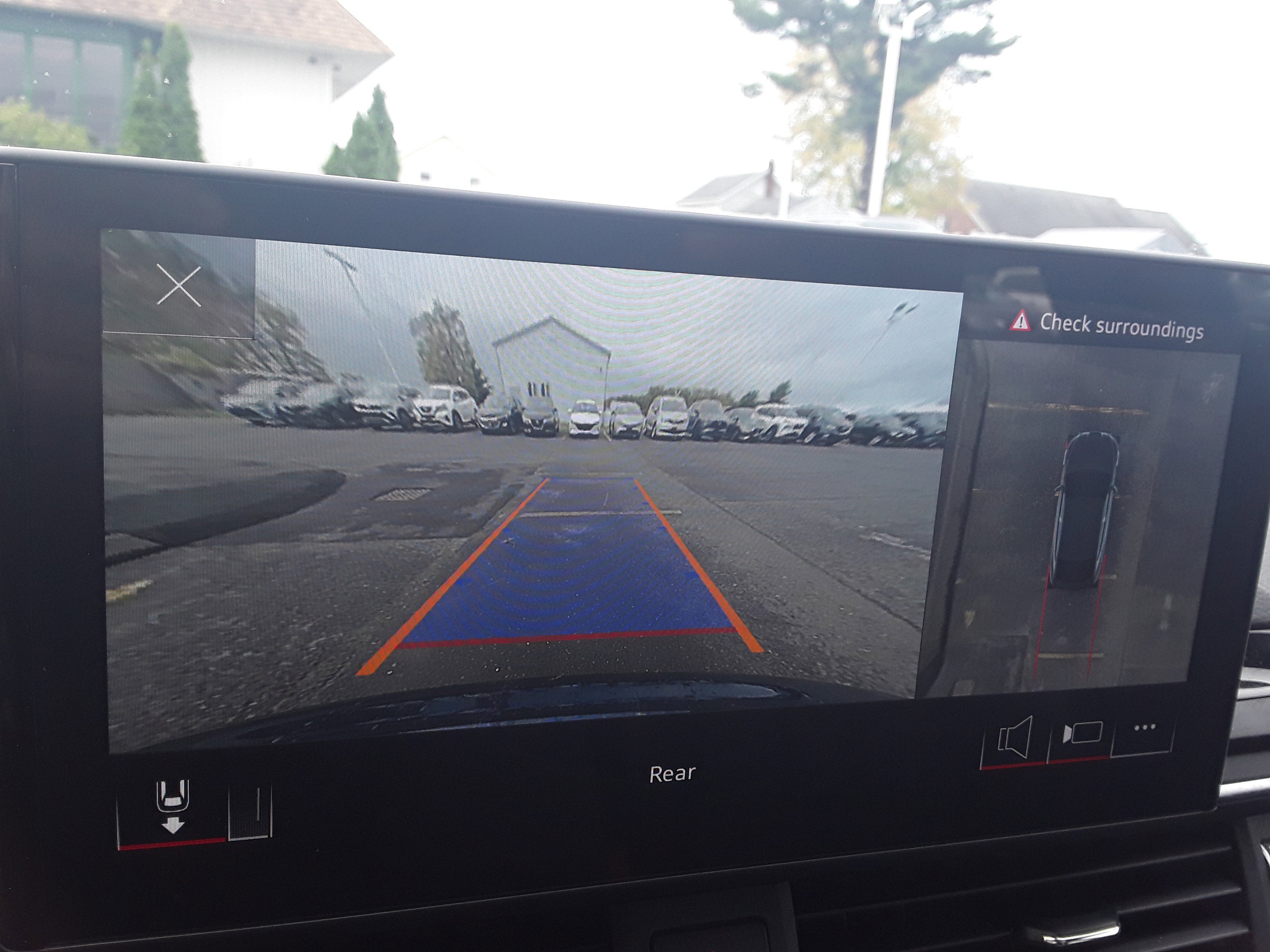 Vehicle image 16 of 22