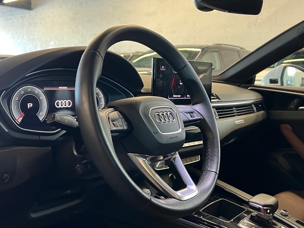Vehicle image 9 of 27