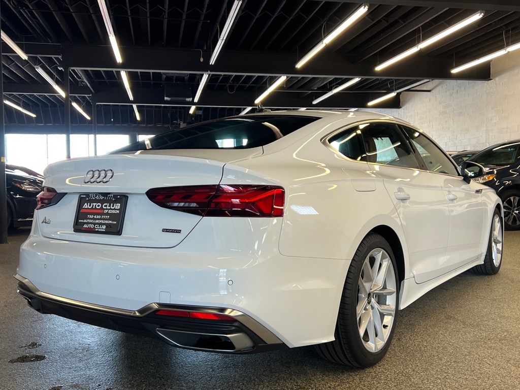 Vehicle image 4 of 27