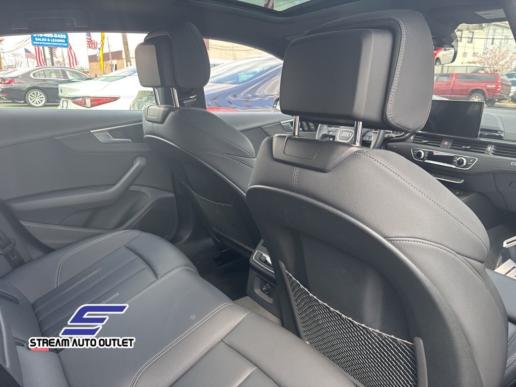 Vehicle image 15 of 37