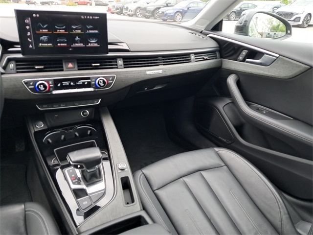 Vehicle image 22 of 27