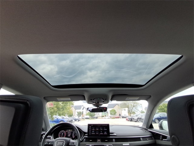 Vehicle image 25 of 27