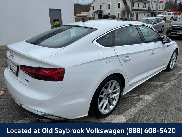 Vehicle image 6 of 39