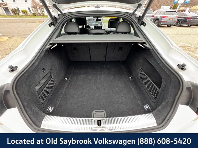 Vehicle image 39 of 39