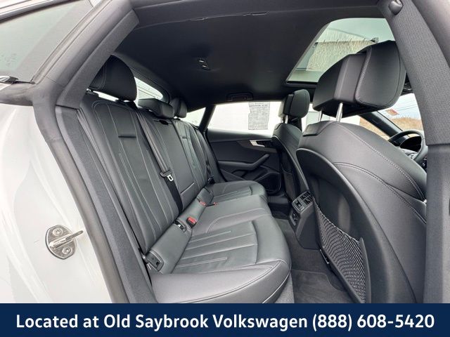 Vehicle image 12 of 39