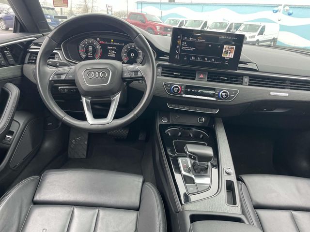 Vehicle image 13 of 32
