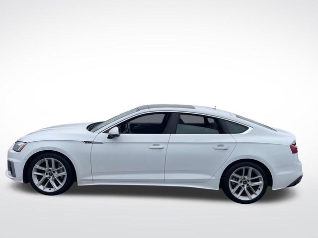 Vehicle image 7 of 32
