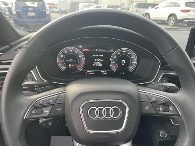 Vehicle image 31 of 36
