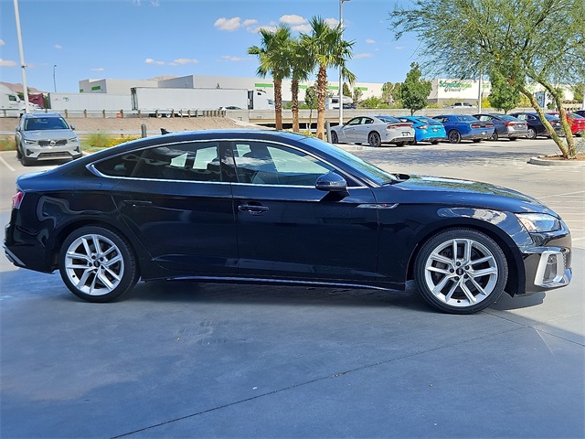 Vehicle image 4 of 25