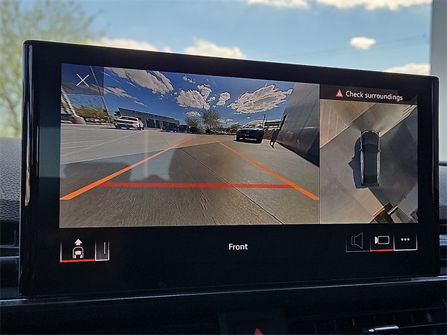 Vehicle image 22 of 25