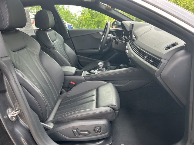Vehicle image 44 of 44