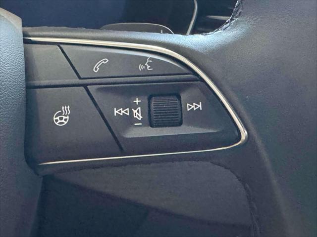 Vehicle image 18 of 24