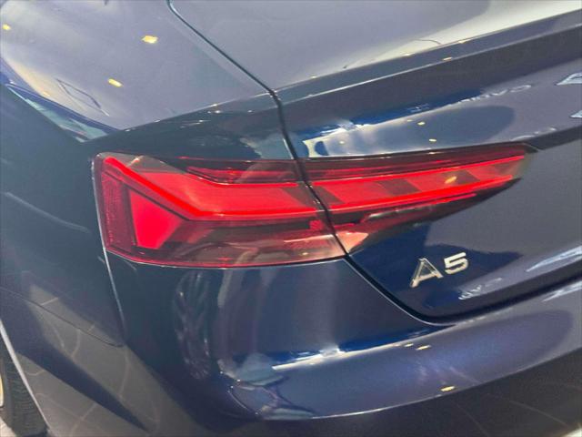 Vehicle image 23 of 24