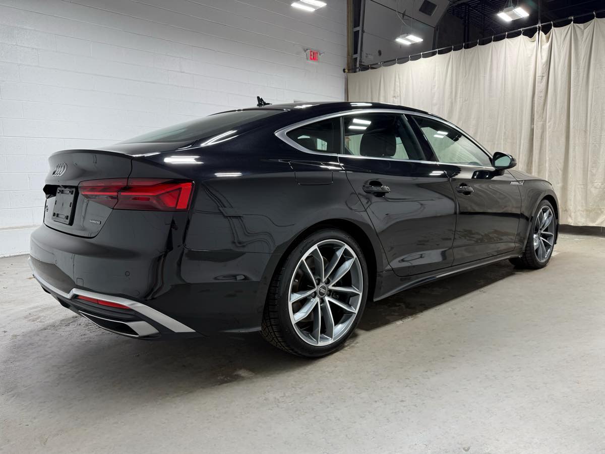 Vehicle image 4 of 20
