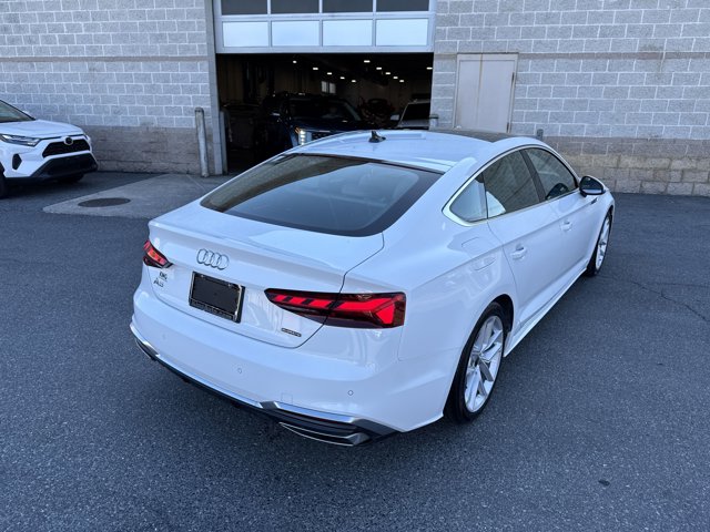 Vehicle image 6 of 41