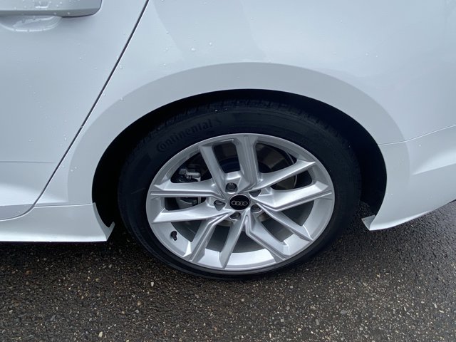 Vehicle image 25 of 25