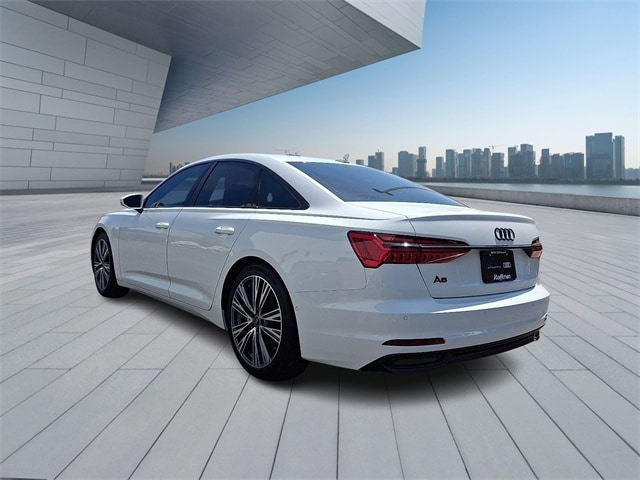 Vehicle image 7 of 30