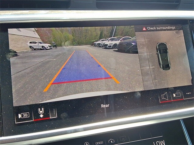 Vehicle image 19 of 30