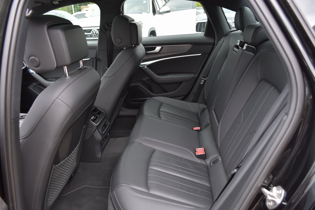 2024 Audi A6 Sedan Premium Plus Image 13 of 37