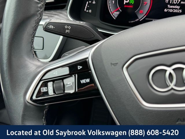 Vehicle image 27 of 42