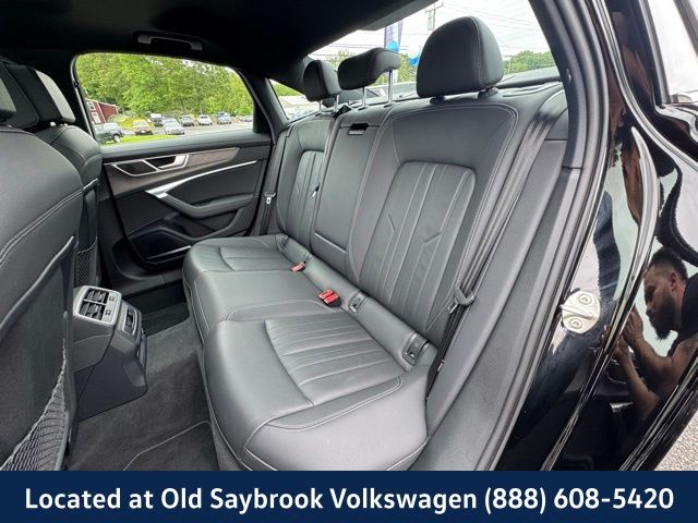 Vehicle image 8 of 42