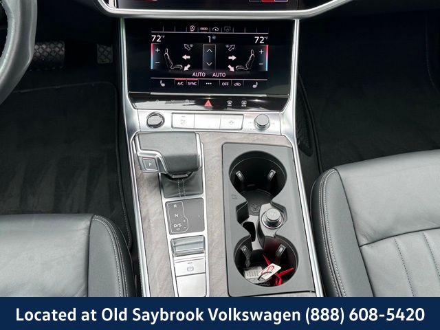 Vehicle image 31 of 42