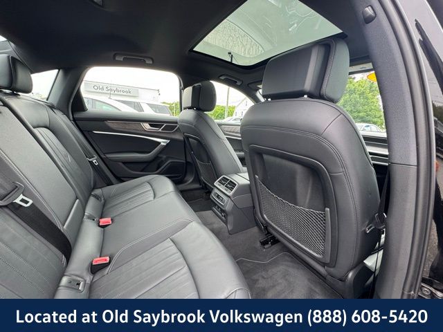 Vehicle image 10 of 42