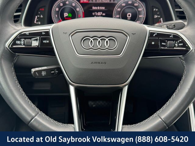 Vehicle image 38 of 42