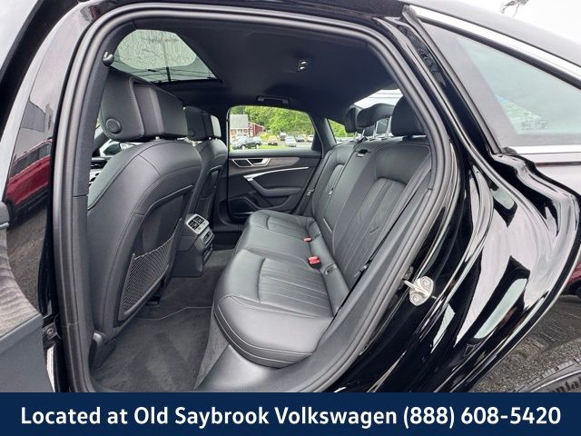 Vehicle image 34 of 42