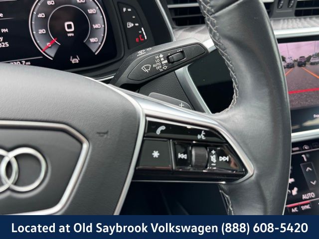 Vehicle image 22 of 42