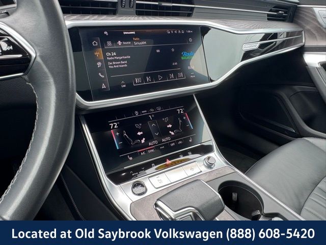 Vehicle image 37 of 42