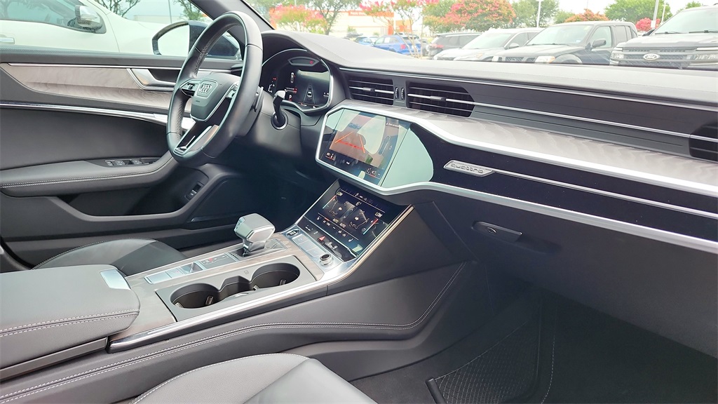Vehicle image 15 of 45