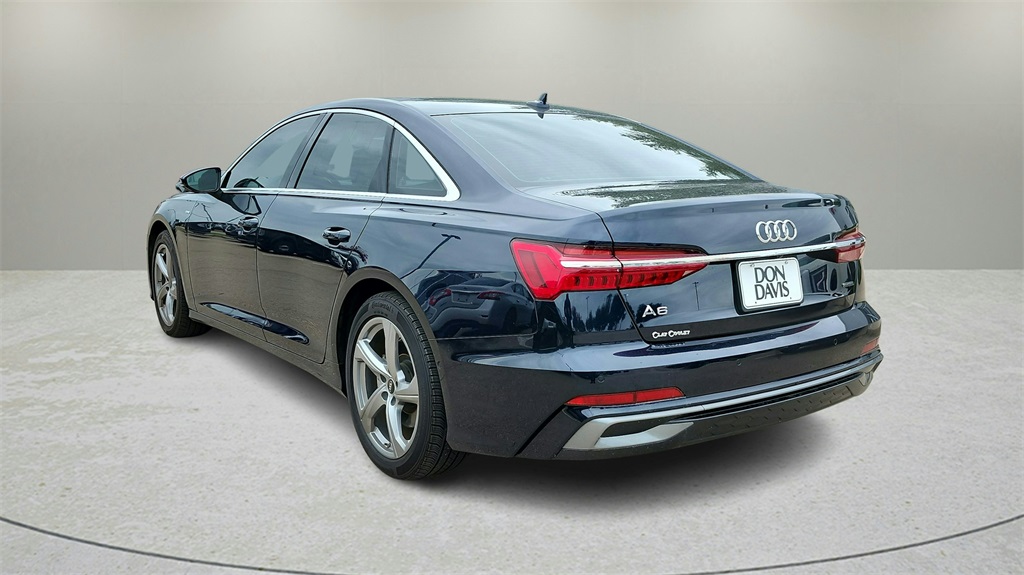 Vehicle image 7 of 45