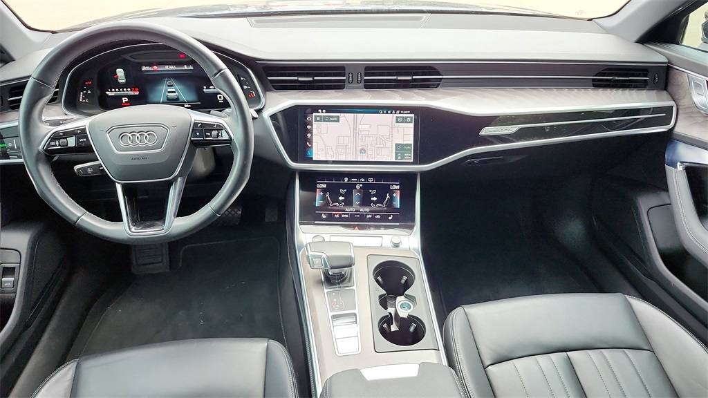 Vehicle image 17 of 45
