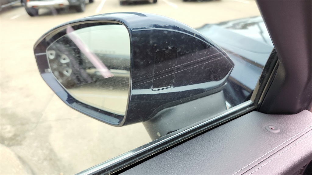 Vehicle image 44 of 45