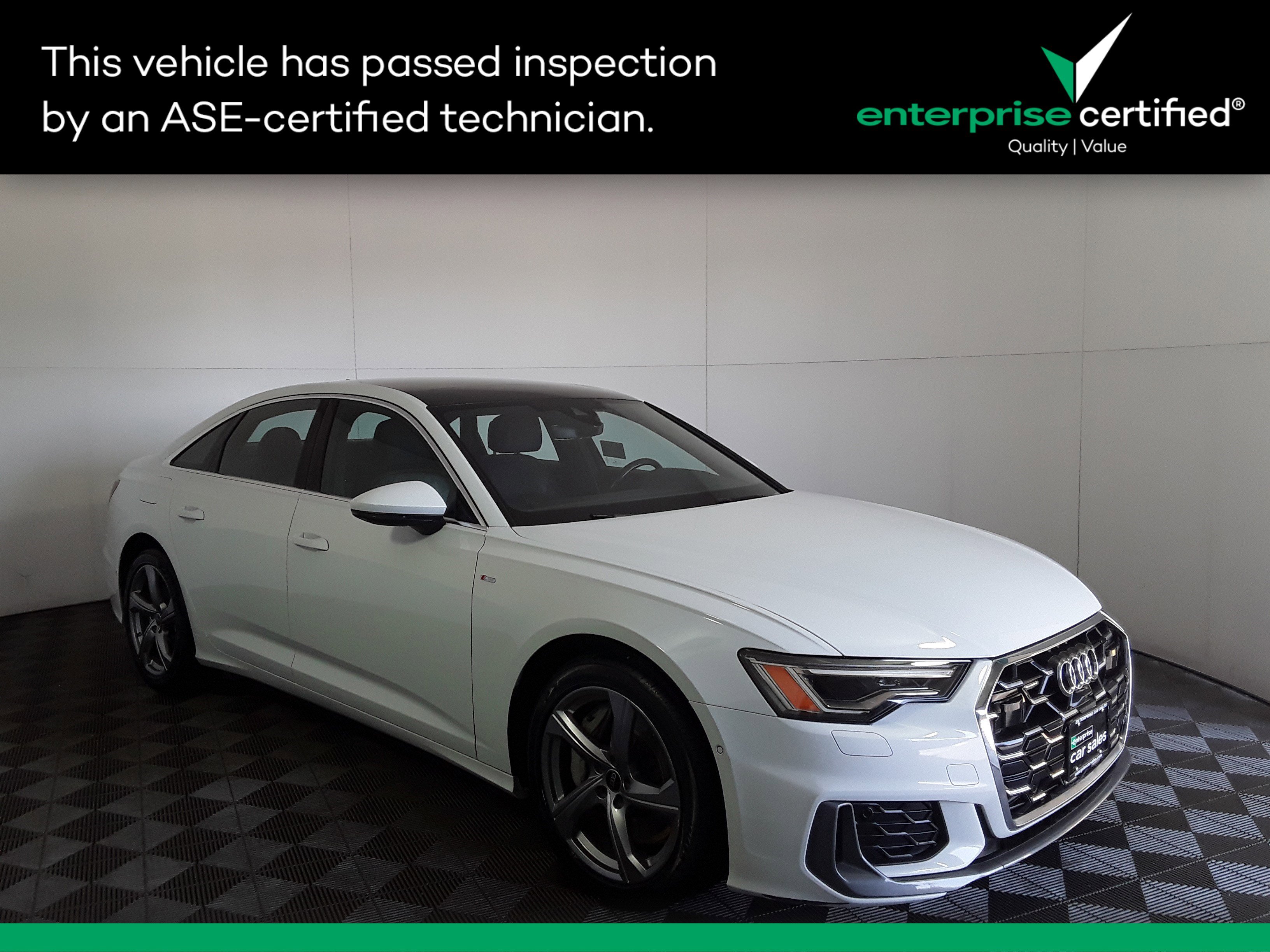 Vehicle image 5 of 21