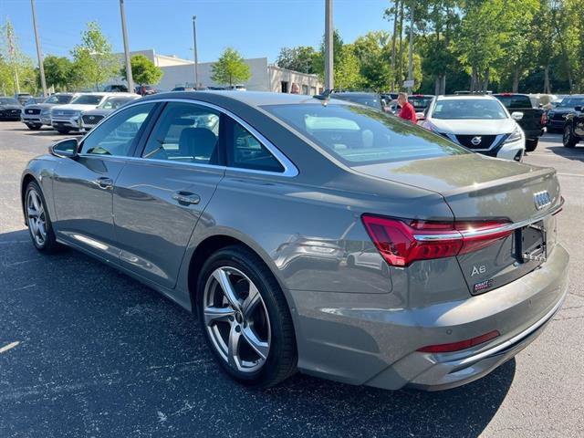 Vehicle image 13 of 39