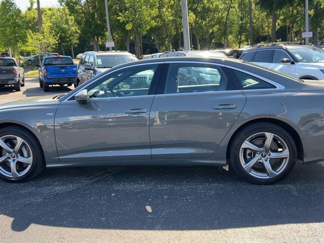 Vehicle image 16 of 39