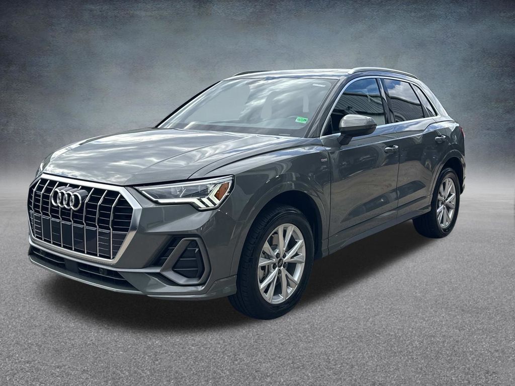 2024 Audi Q3 S Line Premium Image 1 of 32