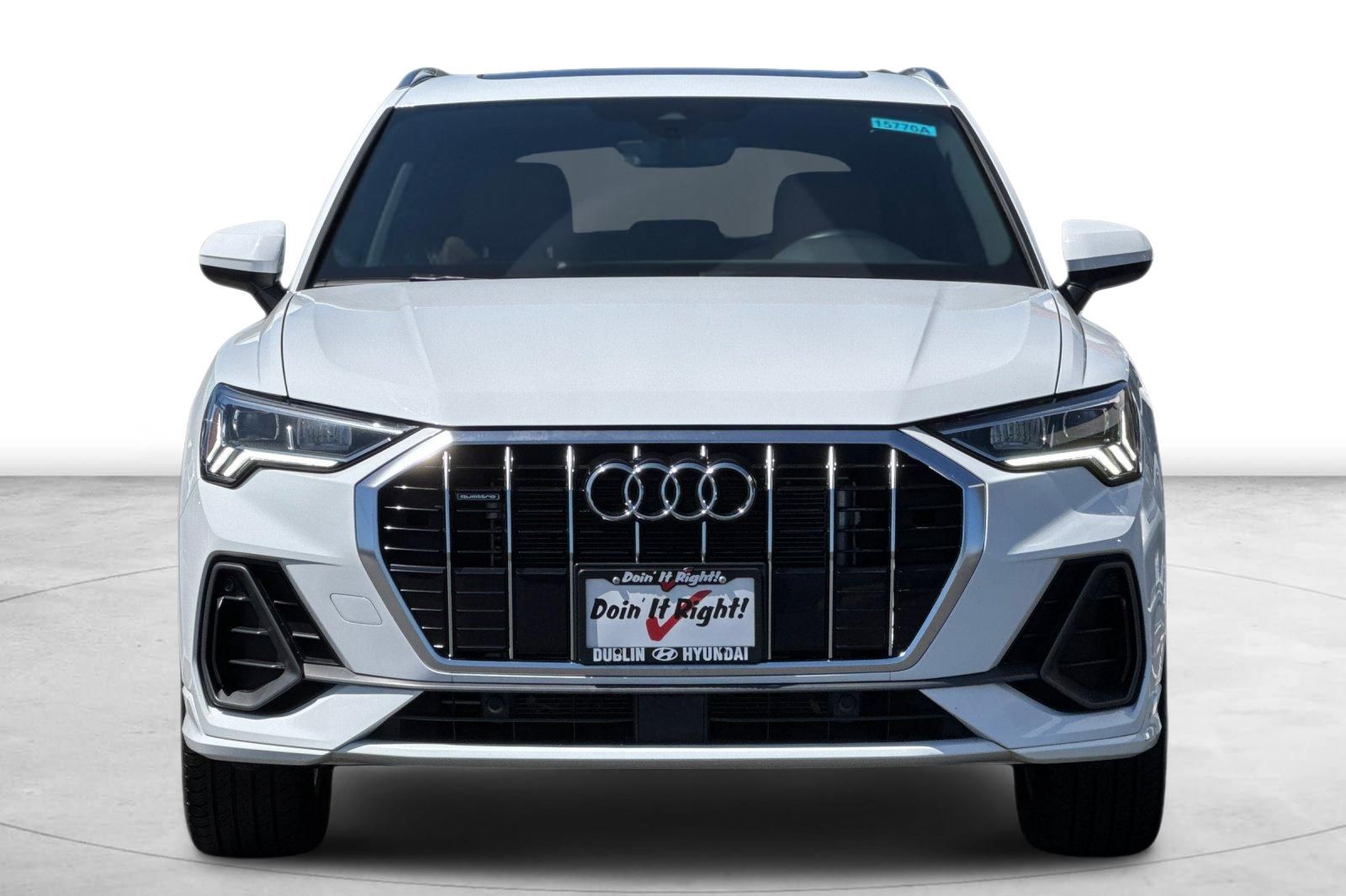 Vehicle image 3 of 42