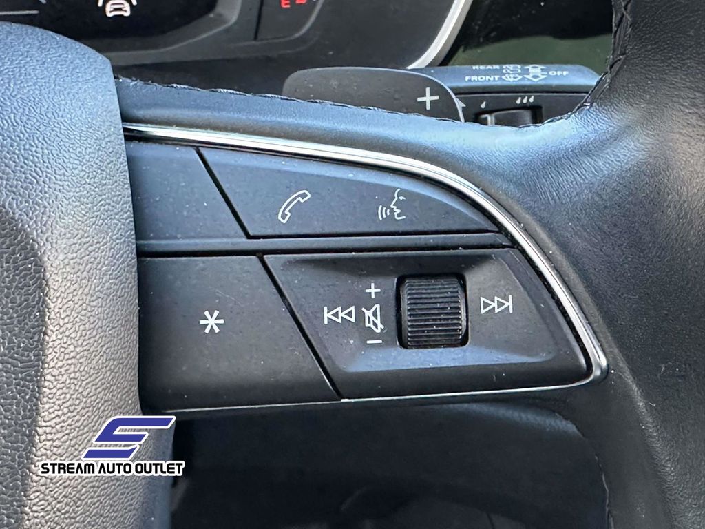 2024 Audi Q3 S Line Premium Image 28 of 34