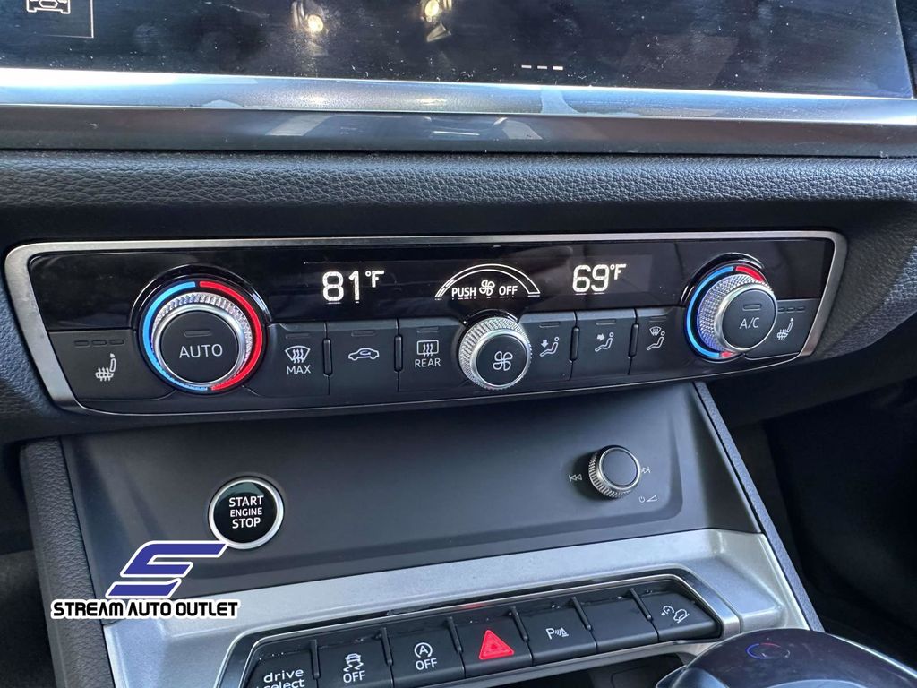 2024 Audi Q3 S Line Premium Image 15 of 34