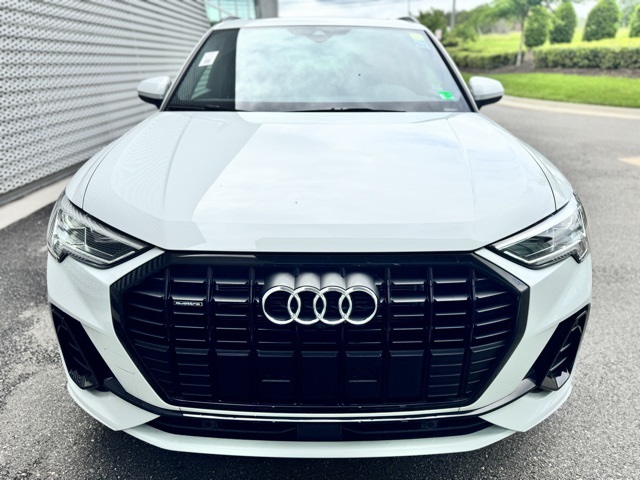 Vehicle image 2 of 15