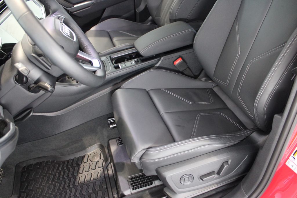 Vehicle image 25 of 57