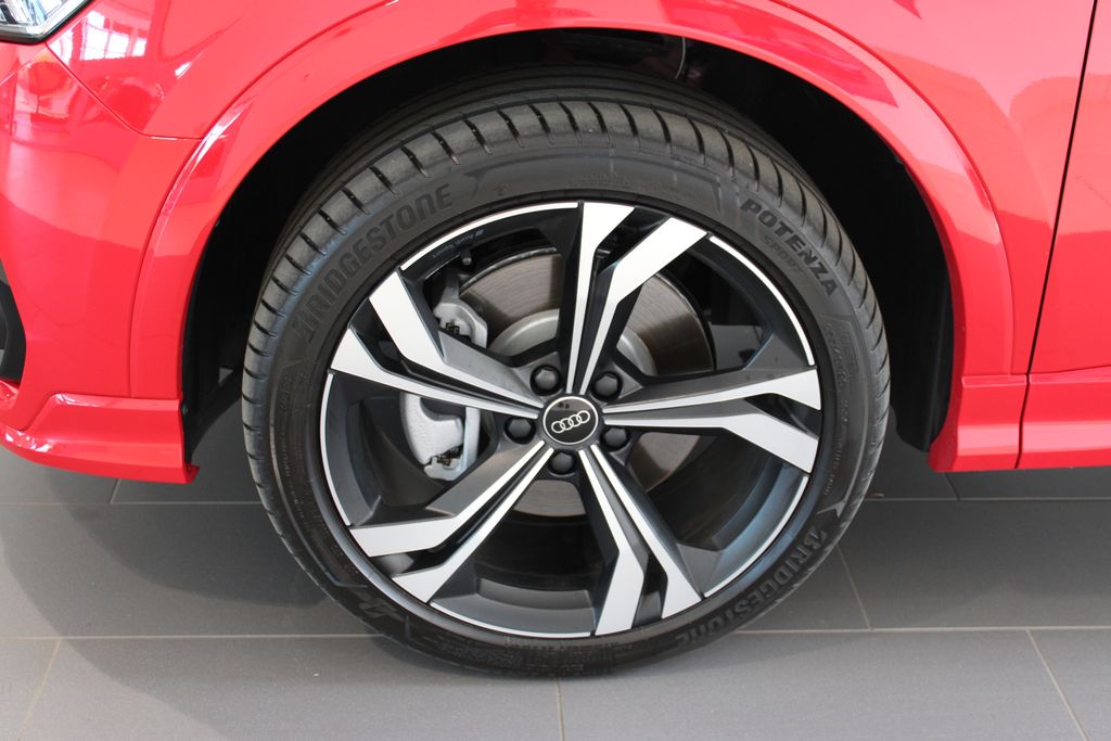 Vehicle image 37 of 57